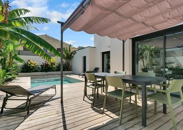 Harmonia Piscine Jean De Vedas Proche Montpellier Et Plages *